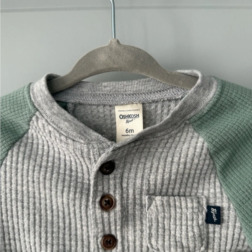 NWOT OshKosh B’Gosh Gray and Green Long Sleeve Baby Onesie